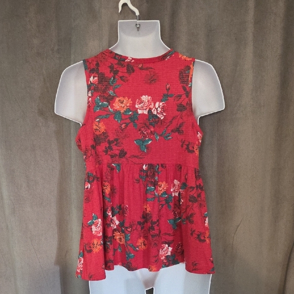 Torrid 00 Red Floral Lace Tank Top - Picture 2 of 4